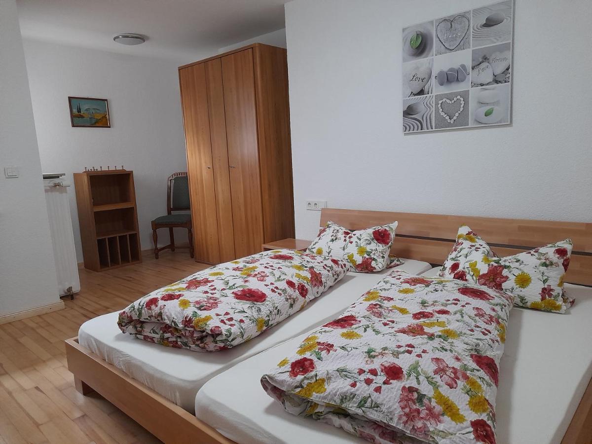 Haus An Der Leukquelle ペルル エクステリア 写真